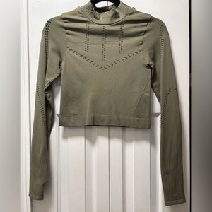 Seamless | Crop Long Sleeve | Athletic Top